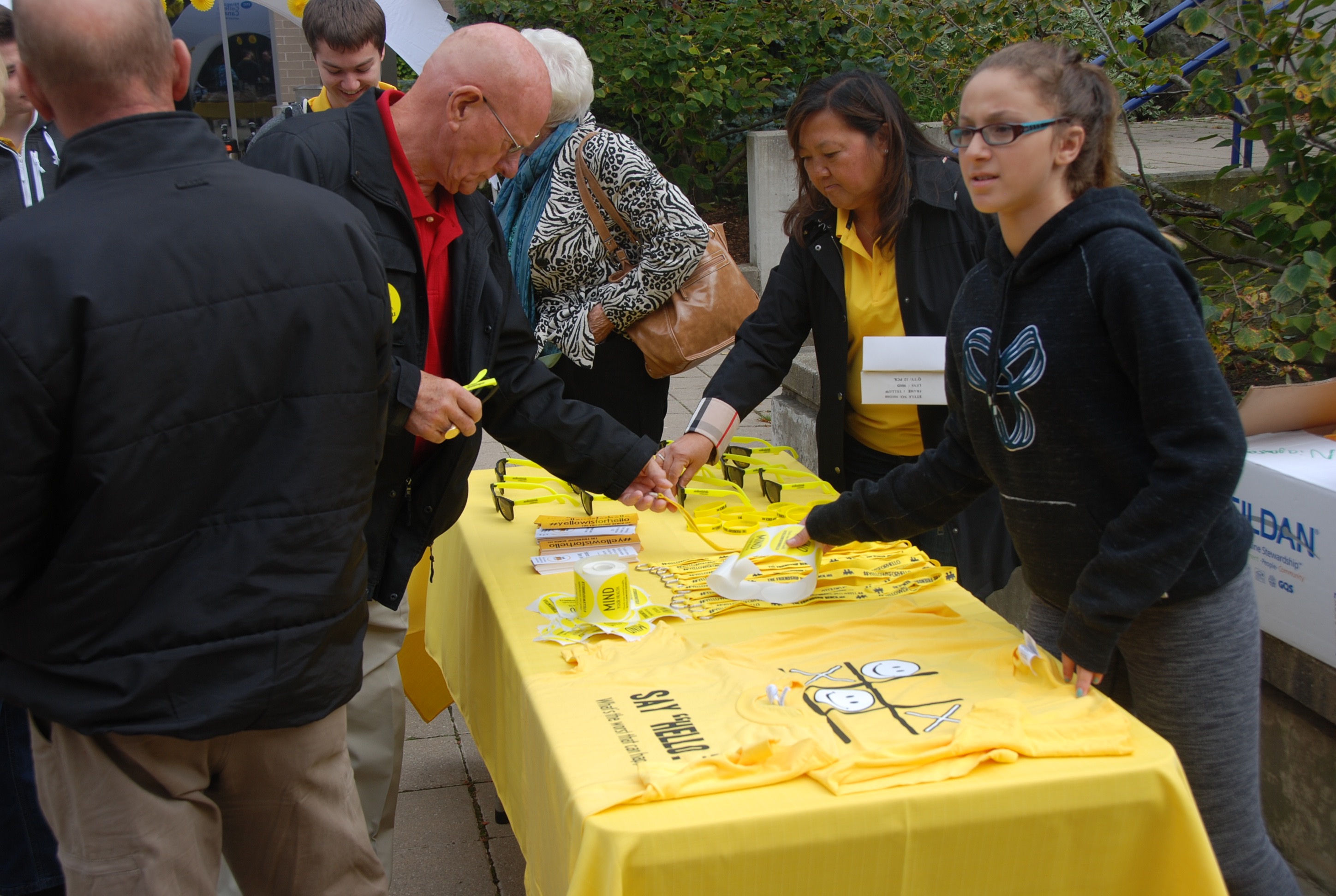 #YellowIsForHello | The Friendship Bench | Niagara College #YellowIsForHello | The Friendship Bench | Niagara College